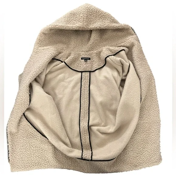 Periphery Icon Cocoon Coat - Picture 5 of 8